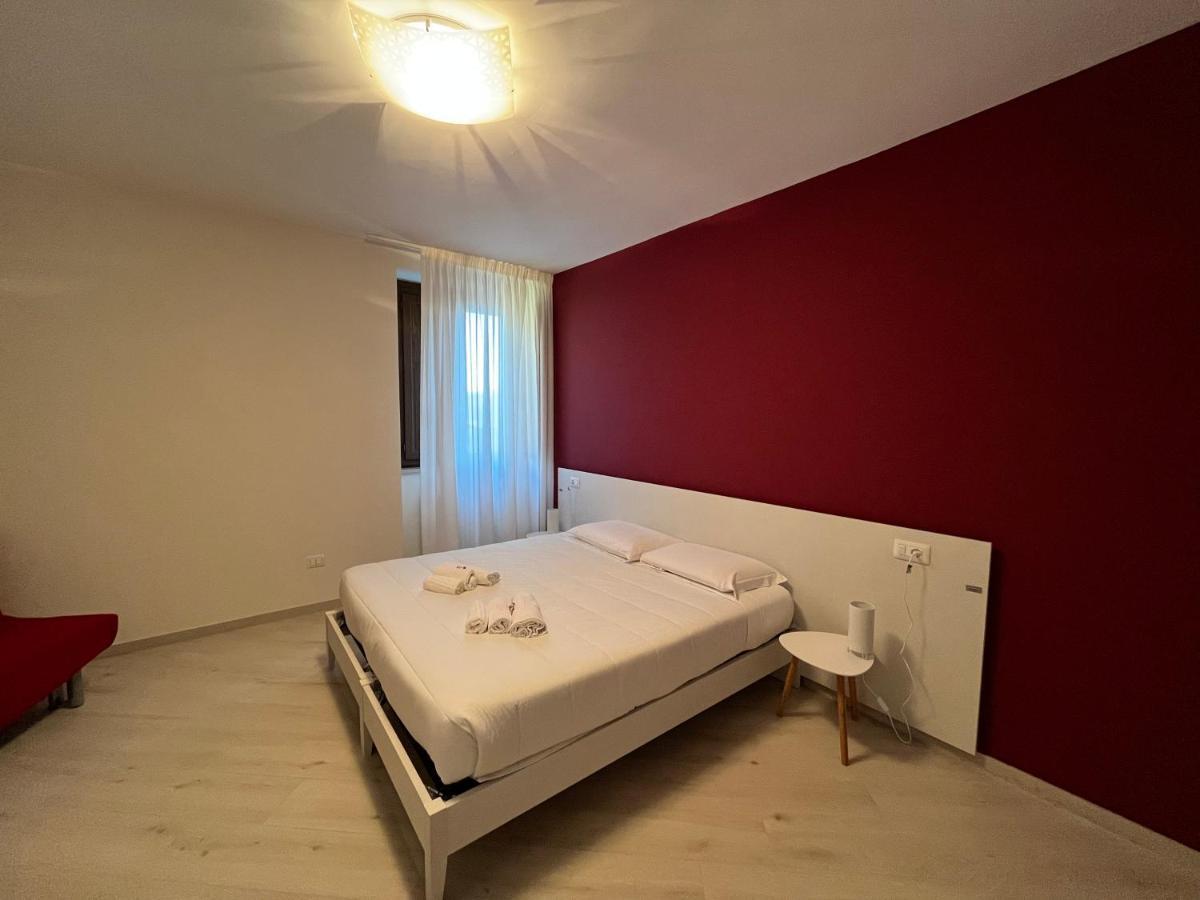 Residenza Sant'Angelo - Bike&Trekking House Apartamento Pietrapertosa Exterior foto